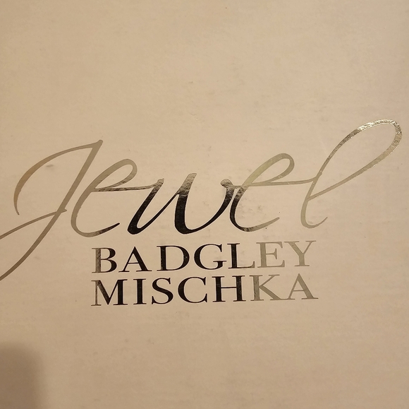 Jewel Badgley Mischka - Picture 7 of 7